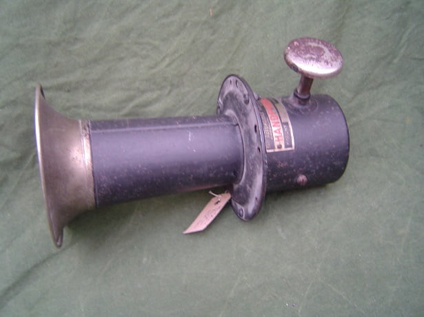 the HANDPHONE Brooklyn USA AGOOOH claxon horn hupe 1920's