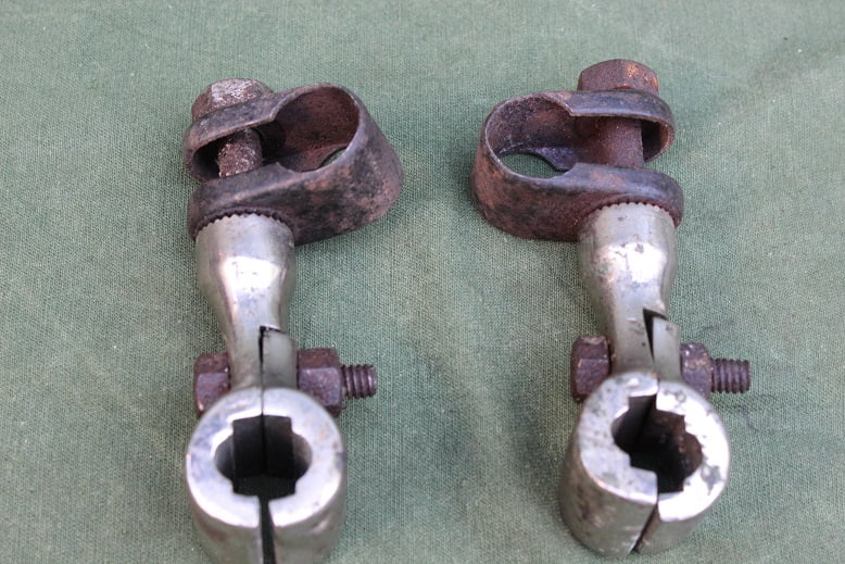 CARBIDLAMP voorvork klemmen acetylene lamp fork clamps 1915/1920