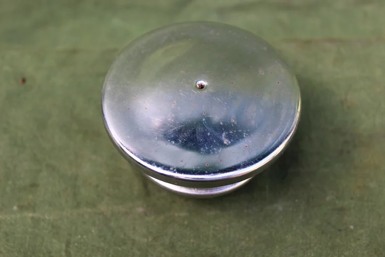 benzine dop 1930’s / 1940’s DKW ?? petrol cap benzin motorrad patent Blau