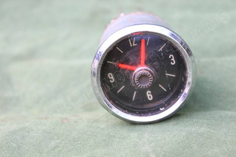 FOMOCO 1967 6 volts auto klokje car clock PKW Uhr Ford