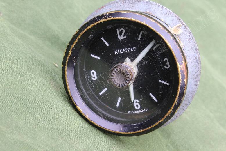 KIENZLE 12 volts auto klokje 52 mm car clock pkw uhr MERCEDES ?? Simons Old Motorcycle Parts