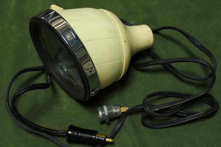 Helphos zoeklamp suchlampe spotlight searchlight VW Beetle ?