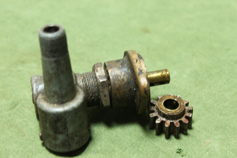 Smiths haakse kilometer teller aandrijving  angled speedometer drive tacho antrieb