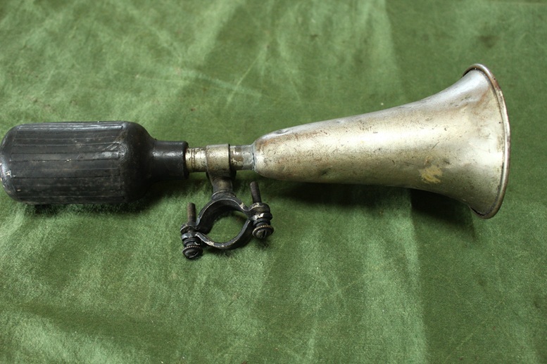 Baltoeter buhorn ballhupe 1920/1930 motorcycle bal toeter