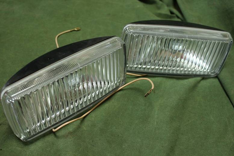 ZKW 19018 breedtralers ? mistlampen ?  inbouw foglight ? scheinwerfer 1970 / 1980’s auto PKW car Capri Passat etc.
